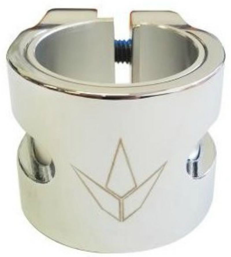 Blunt 2 Bolts Twin Slit Scooter Clamp - Chrome