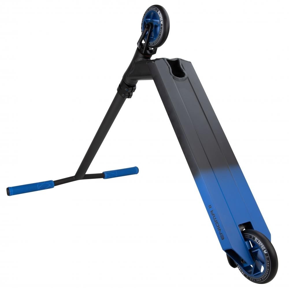 Blazer Pro Enigma 2 Complete Scooter - Black/Blue Blazer Pro Enigma 2 Complete Scooter - Black/Blue