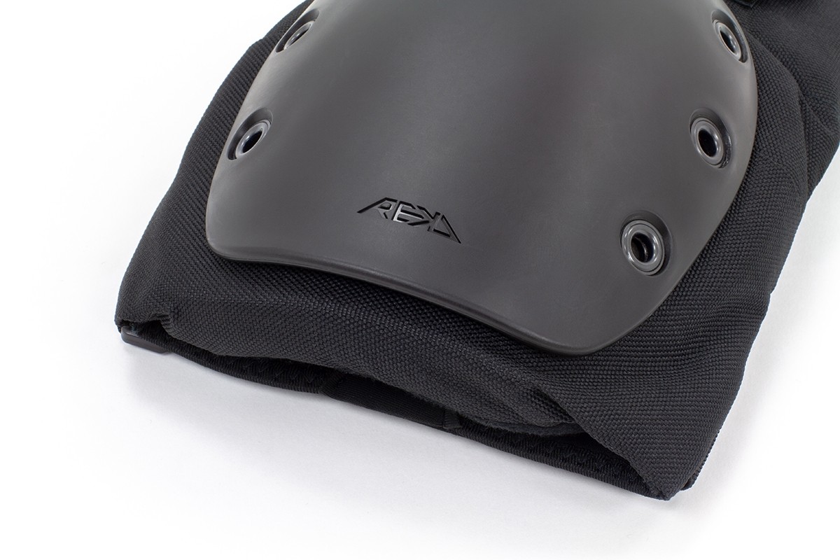 REKD Ramp Knee Pads - Black REKD Ramp Knee Pads - Black