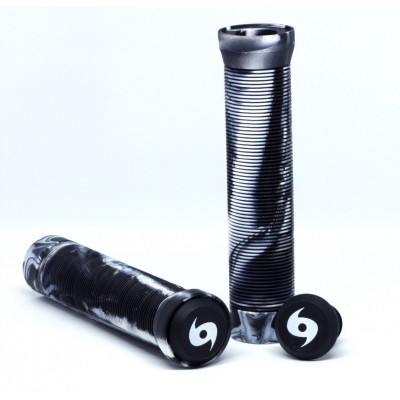 Storm Twister Scooter Grips - Black/White