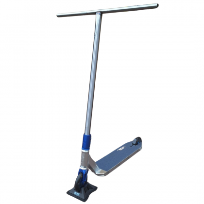 UrbanArtt Primo Custom Stunt Scooter -  Chrome/Blue